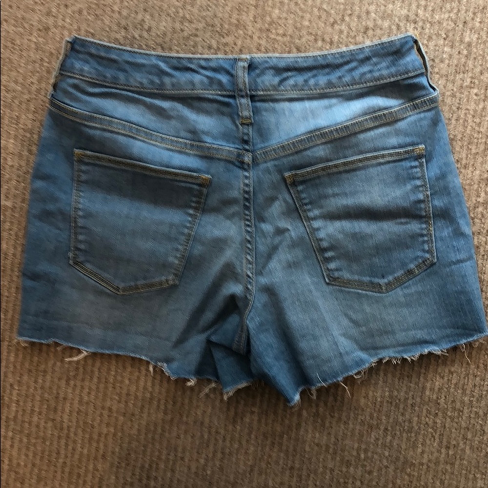 Universal Threads Jean Short Bundle - image 3